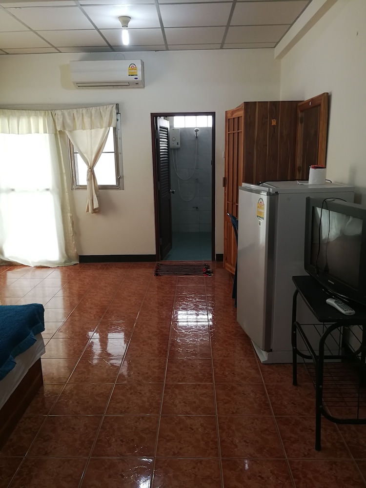 Soi 5 Apartment 32/43