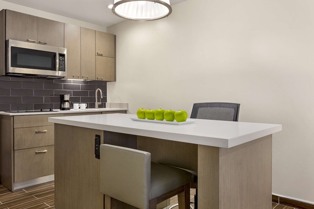 Hyatt House Bryan/College Station 21/27