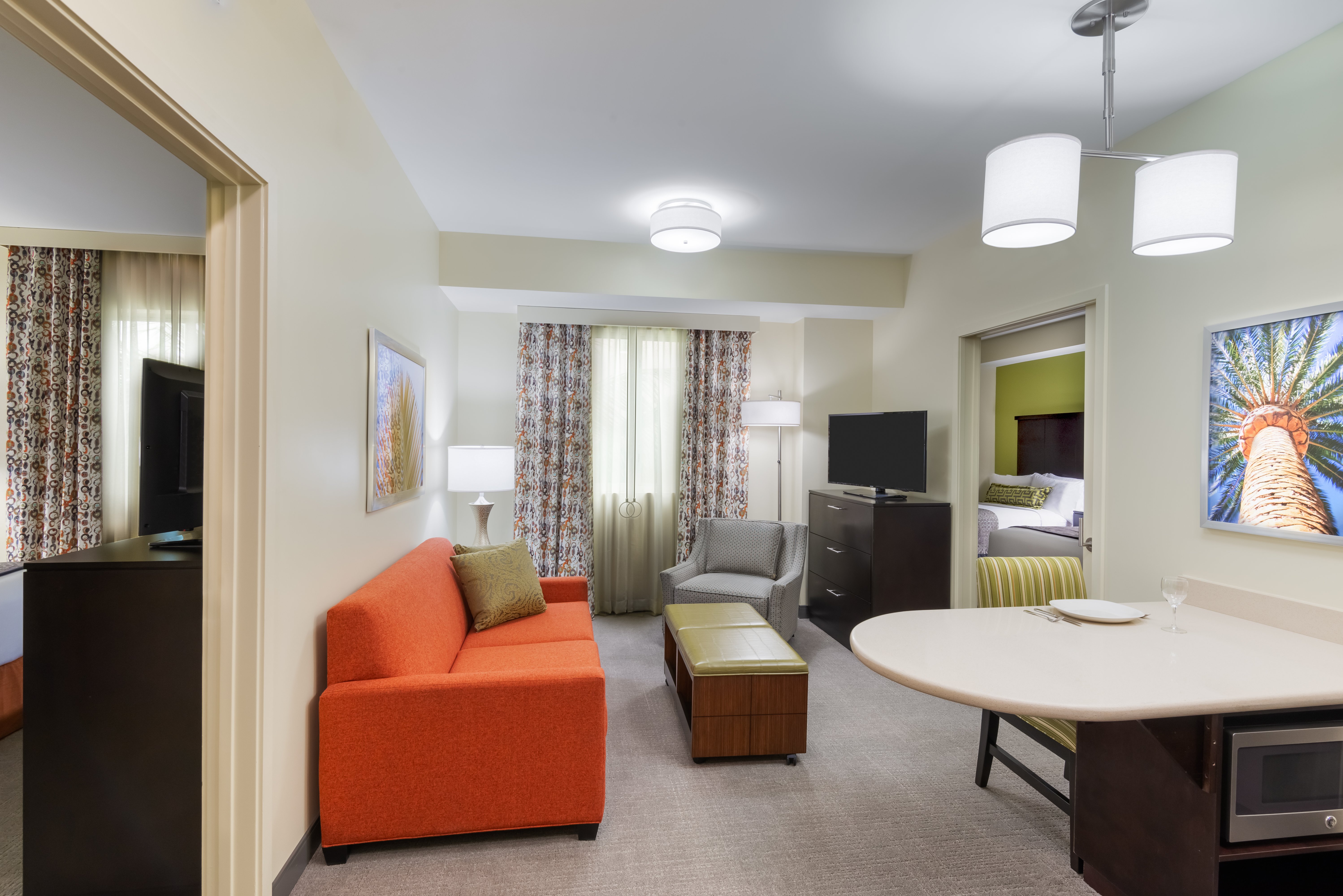Staybridge Suites Miami International Airport 44/77