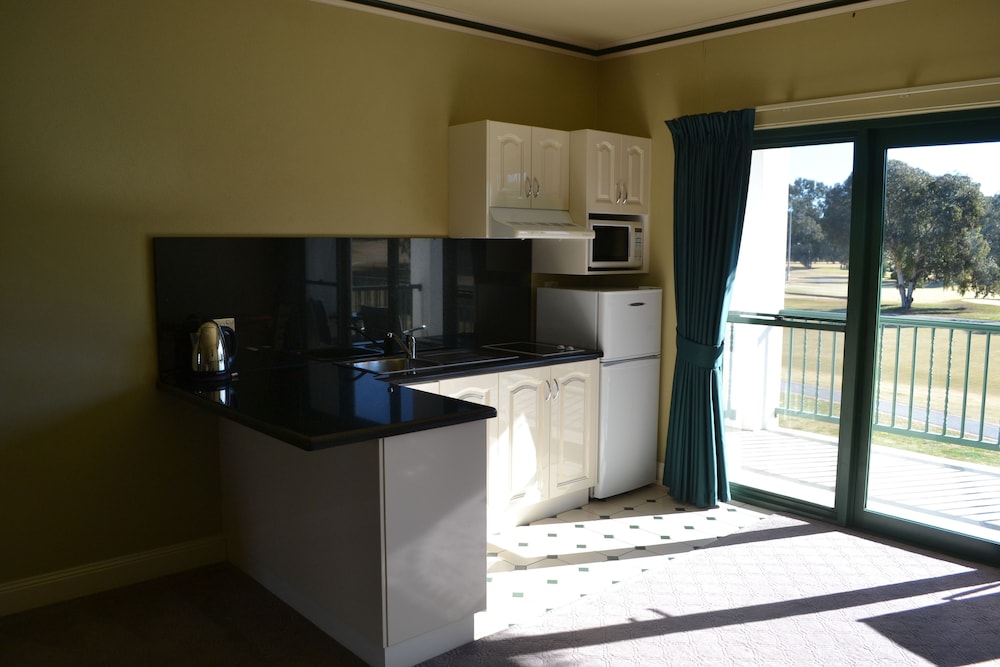 Yarrawonga Mulwala Golf Club Resort 62/86
