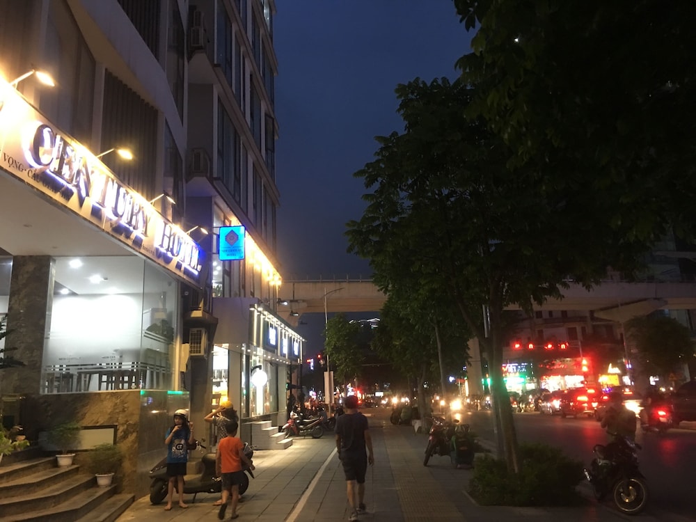 New Century Hotel Cau Giay 5/50