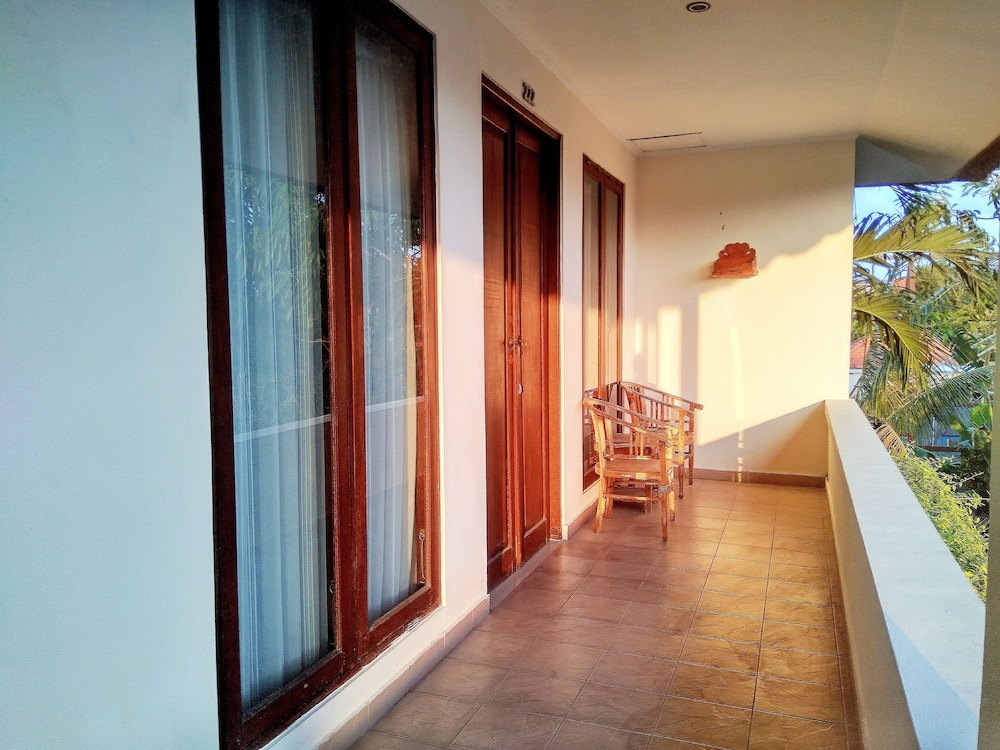 Nipuri Hotel 37/71