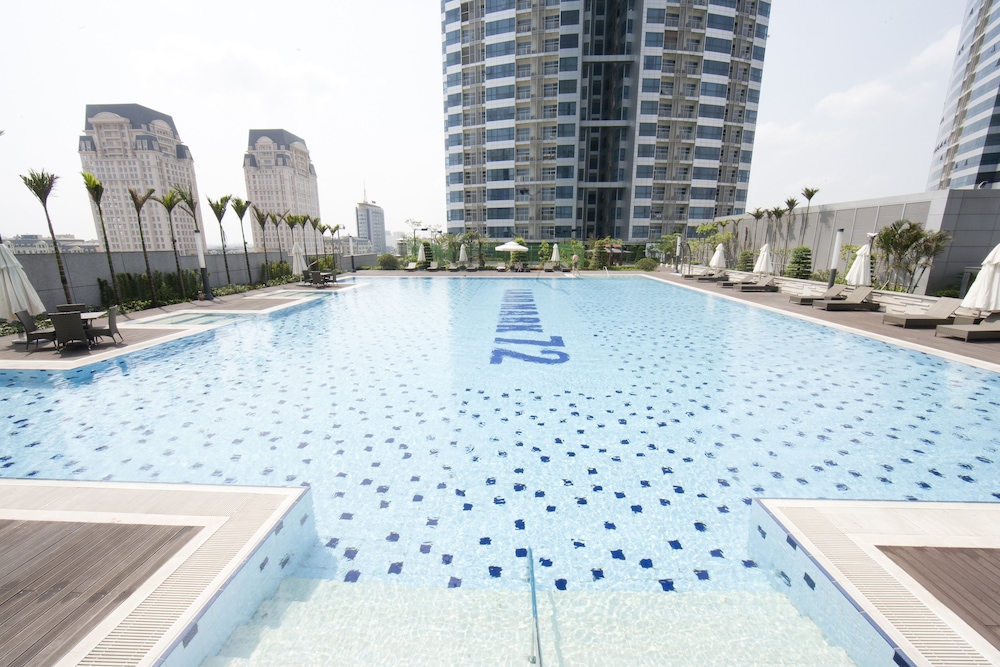 CALIDAS Landmark72 Royal Residence HANOI A 48/77