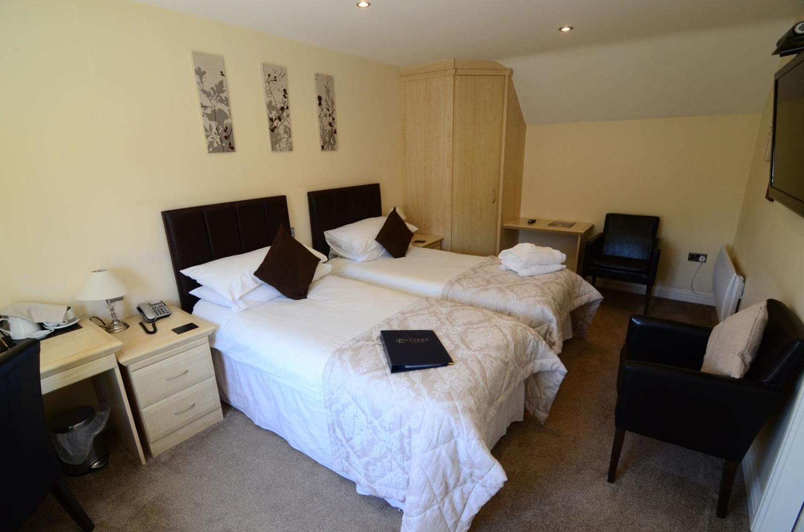 The Ellerby Country Inn 7/50