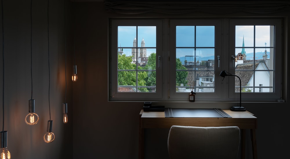 Airhome Limmatquai River View Apartment 24/38