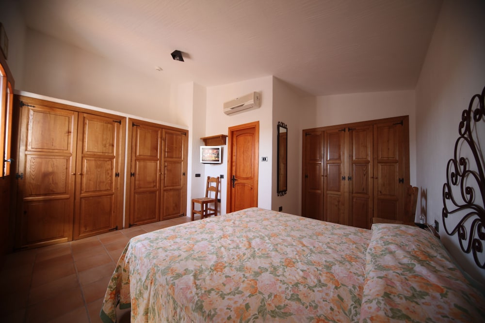 Residenza Capriccioli 8/50
