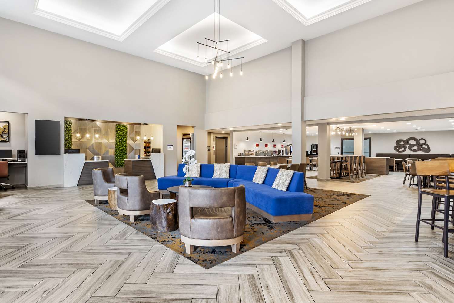 Best Western Plus Bourbonnais Hotel & Suites 5/15