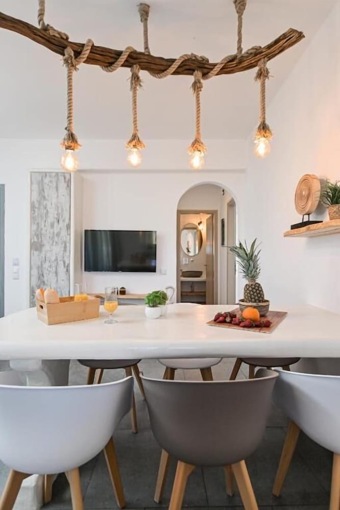 White Cocoon Exclusive villas 59/68
