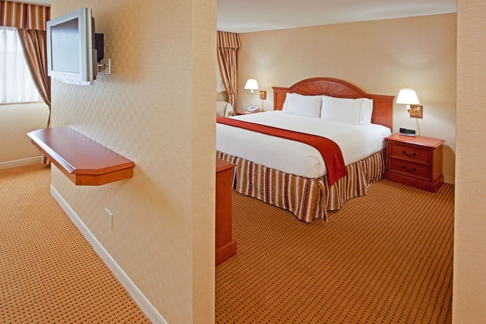 Rockville Centre Hotel 18/38