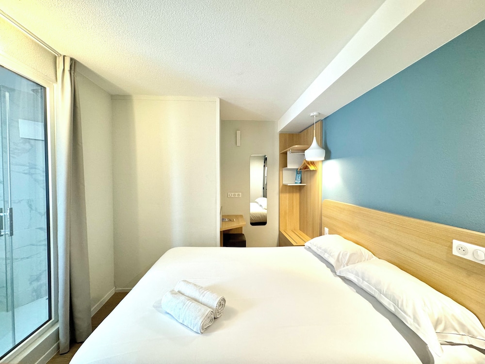 Kyriad Direct Saint Brieuc (Blue Hotel) 10/47