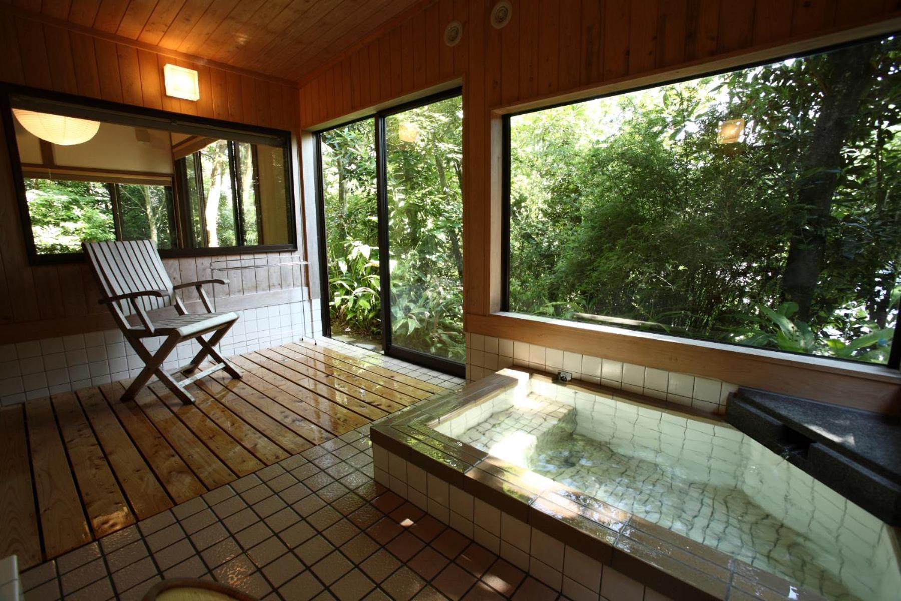 Onsensui Pool And Fufu Rotenburo No Hanareyado Yurian 7/20