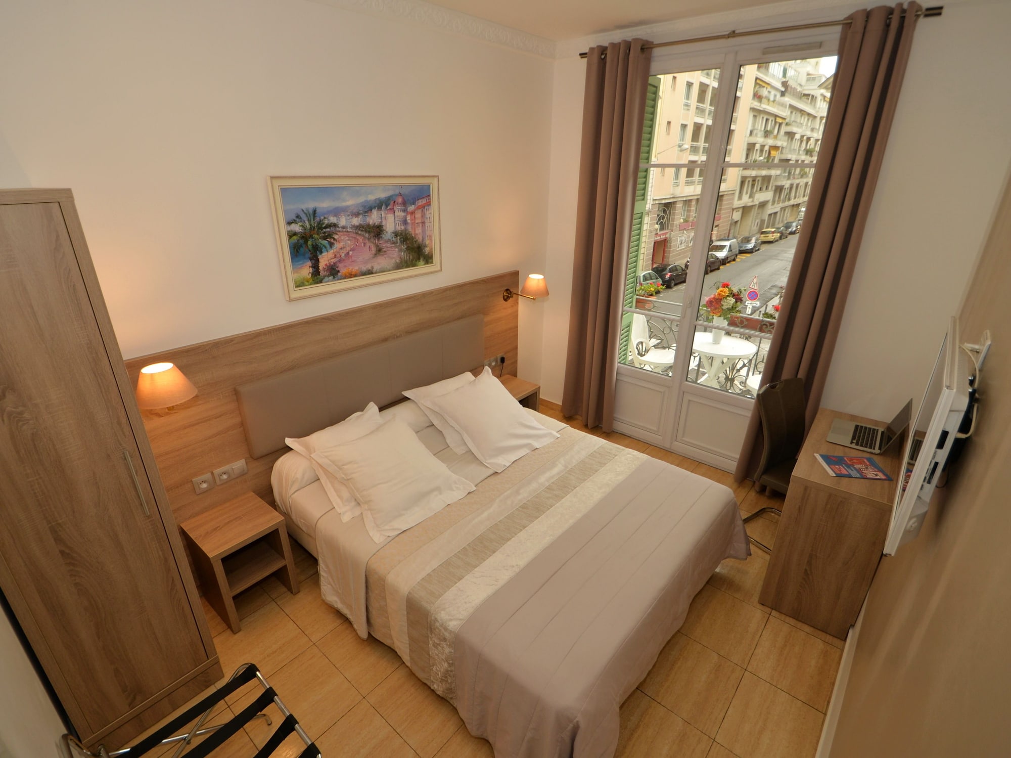 SUPERIOR, DOUBLE BED, TERRACE