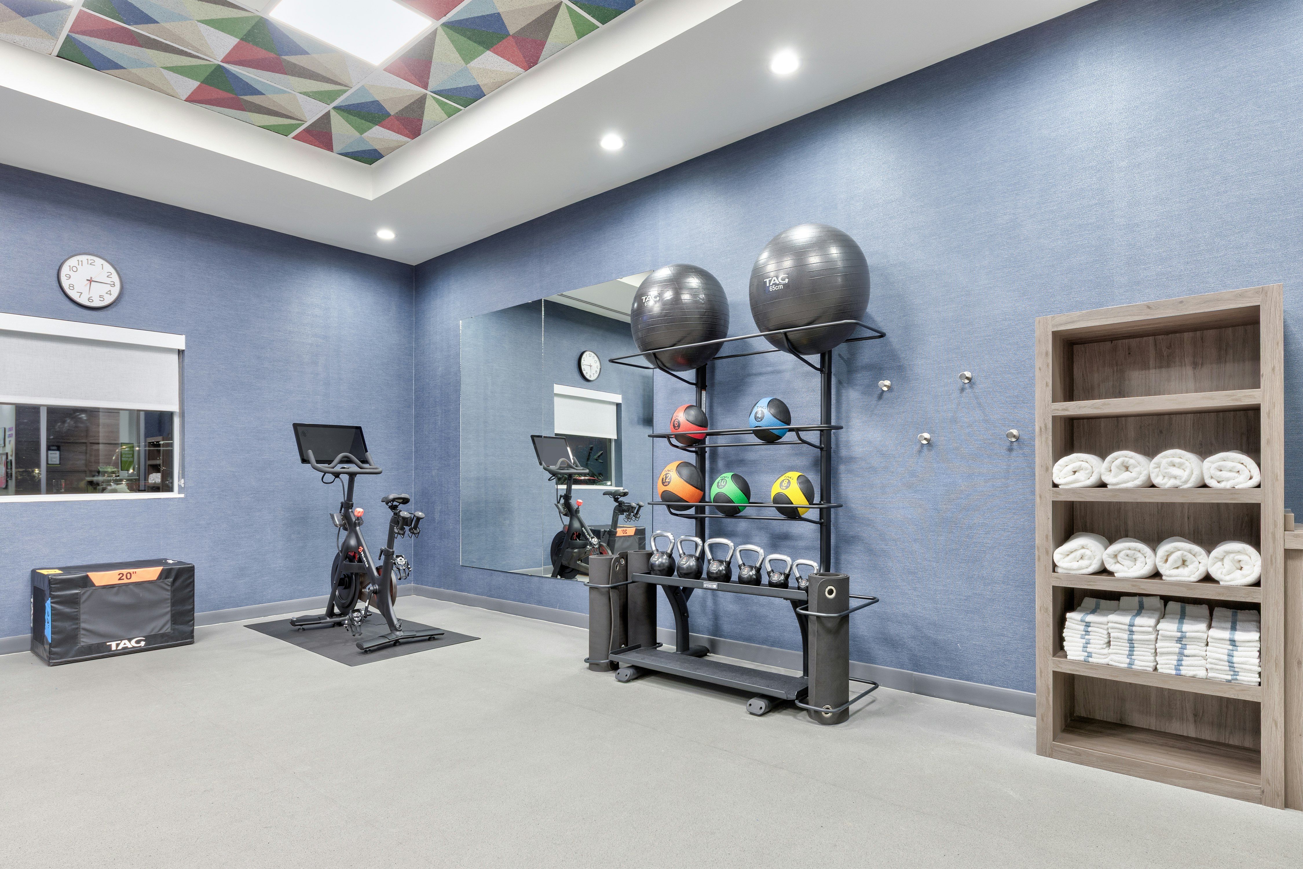 Home2 Suites by Hilton Paris 17/35