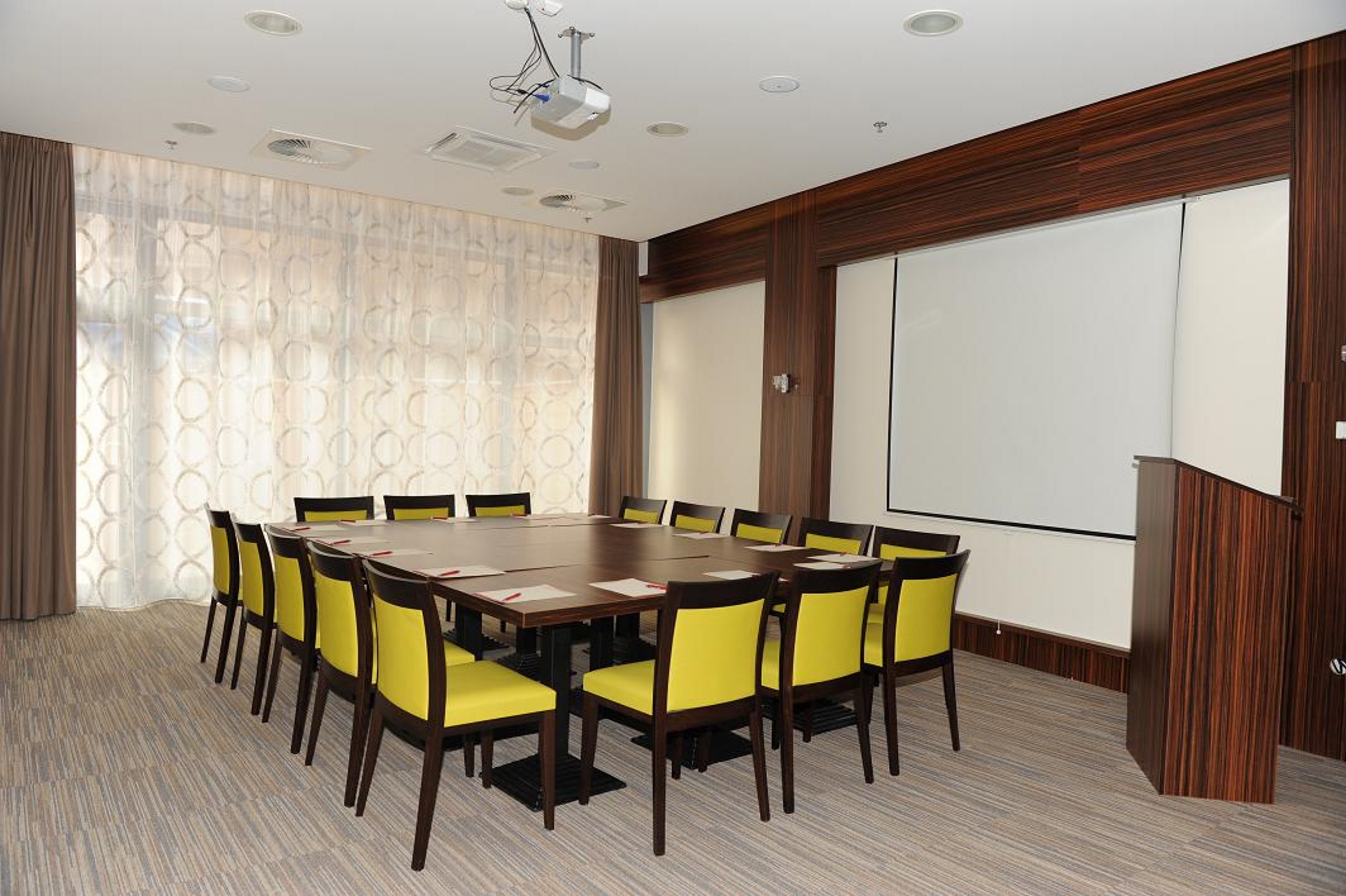 Hotel City Inn 32/41