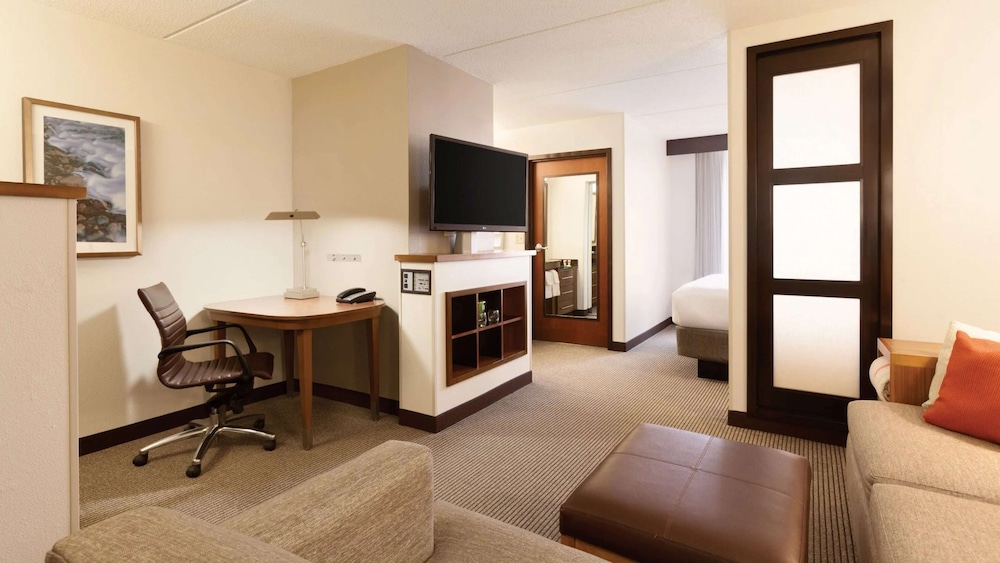 Hyatt Place Fort Wayne Northwest 35/36