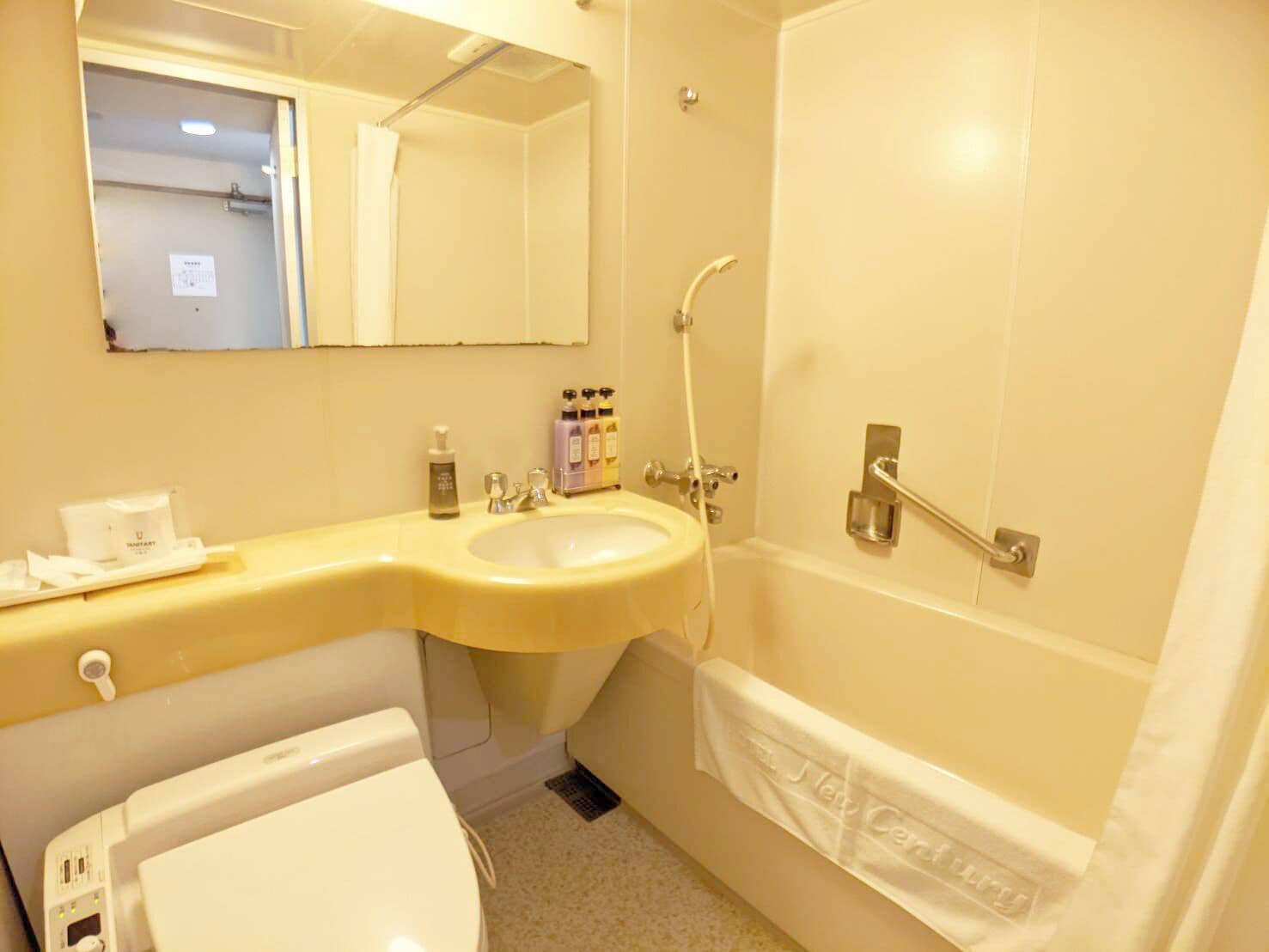 غرفة مفردة، Hotel New Century 13/13