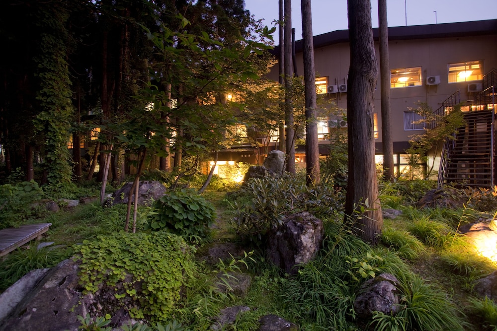 ICHIRINO KOGEN HOTEL ROAN 36/47