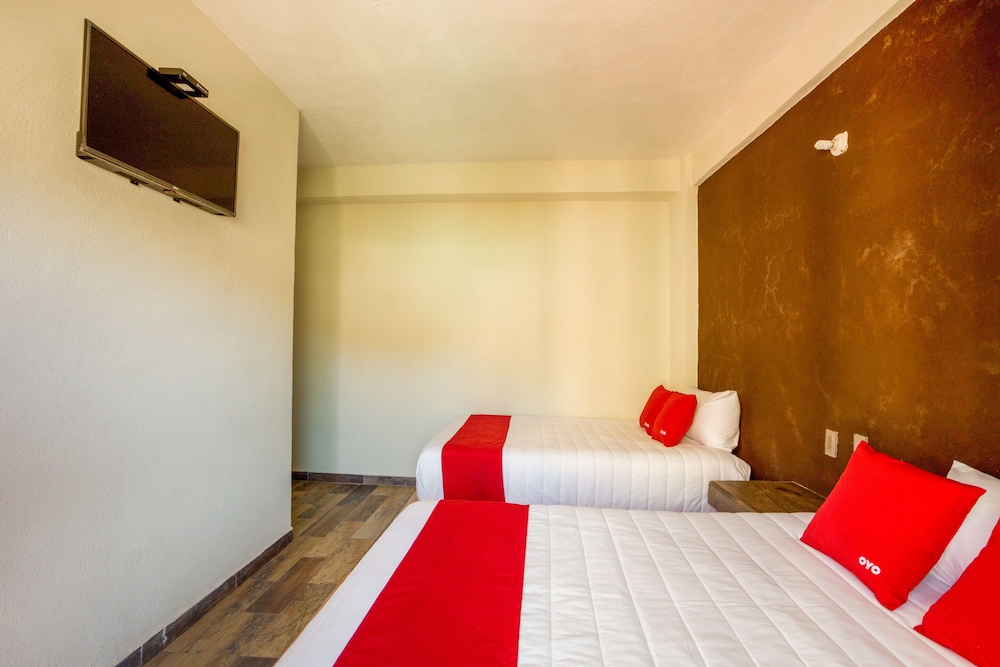OYO Hotel Posada Lys Zihuatanejo 13/35