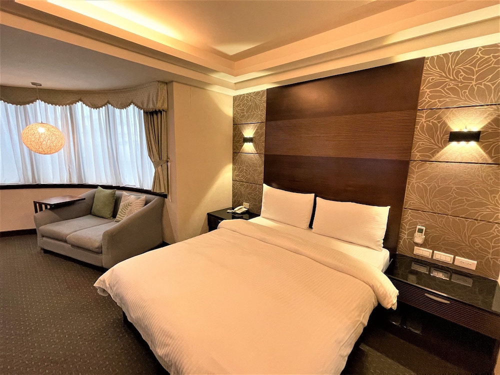 Sun Sweet Hotel 16/65