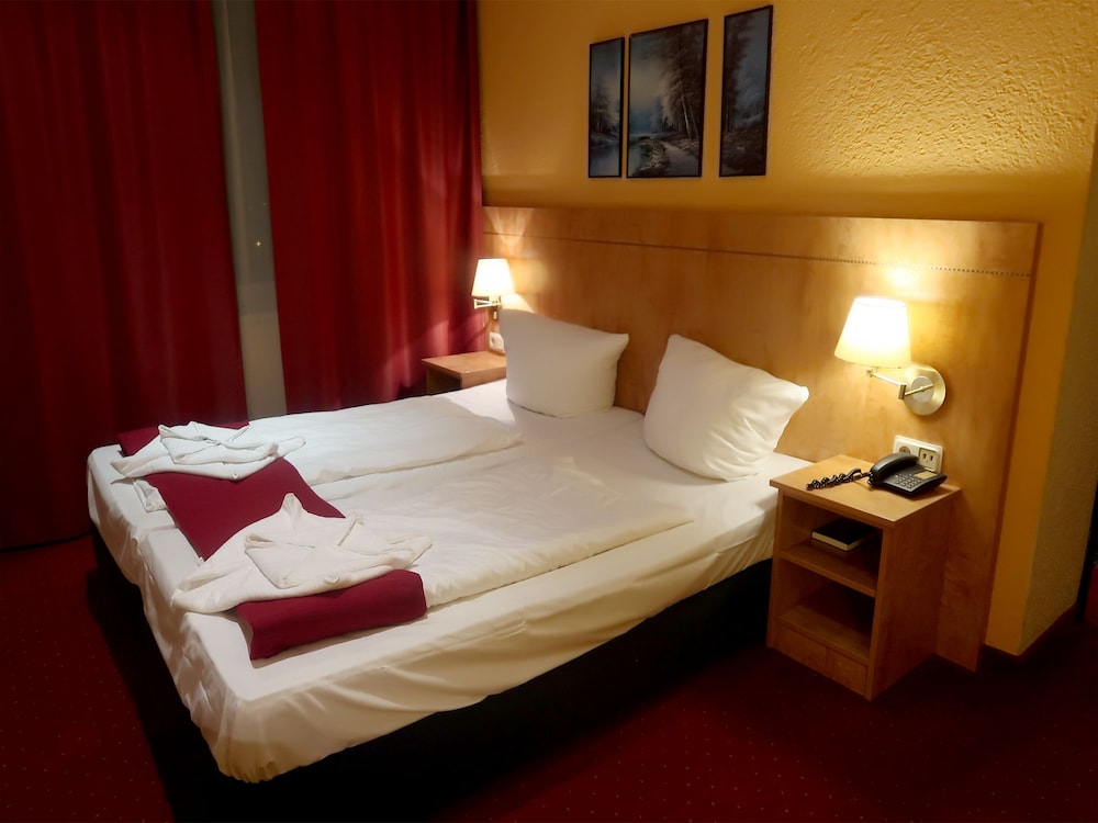 Hotel Adler Leipzig 13/62