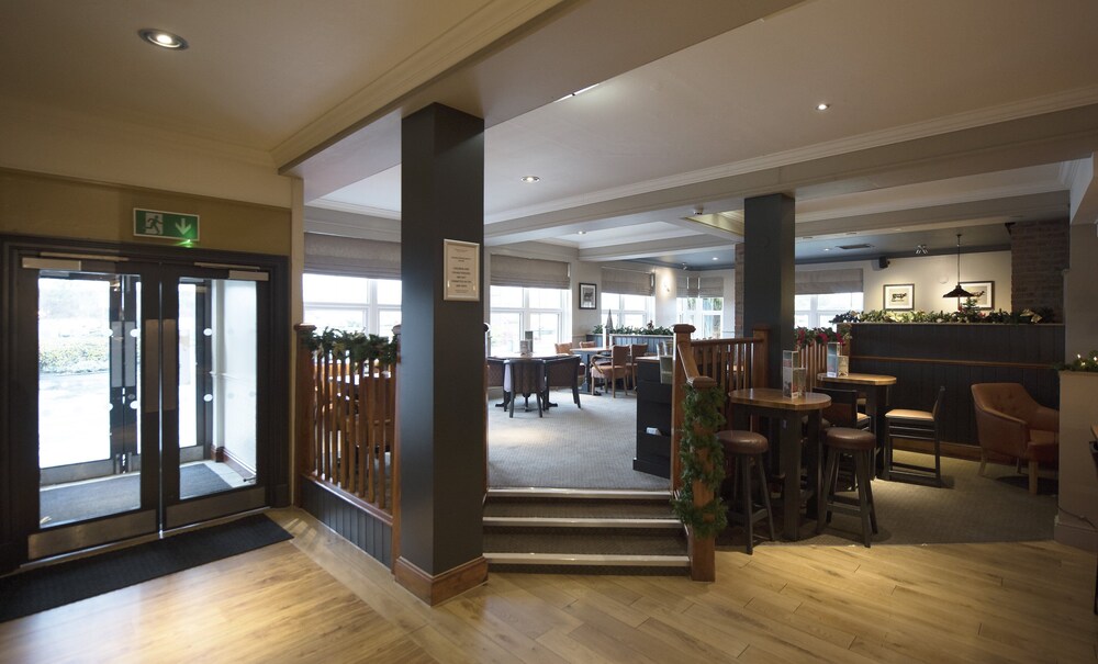 Premier Inn Glasgow (Motherwell) 27/37