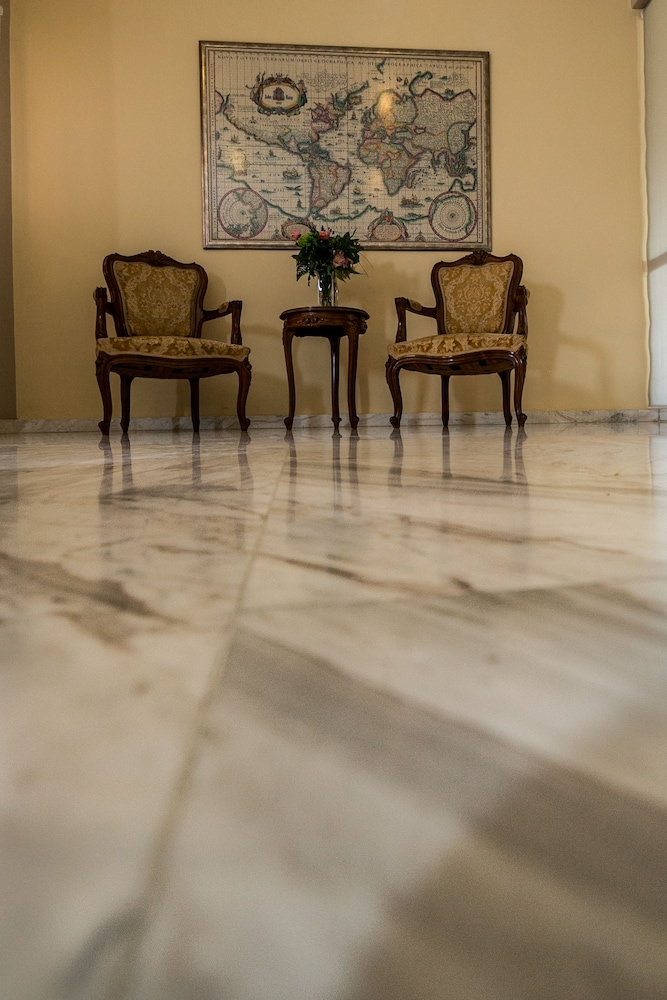 Hotel Elotia 21/30