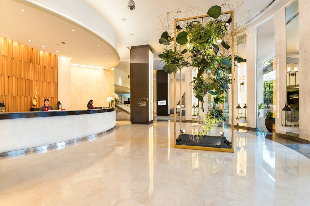 Lobby at Chatrium Sathon Bangkok, BANGKOK