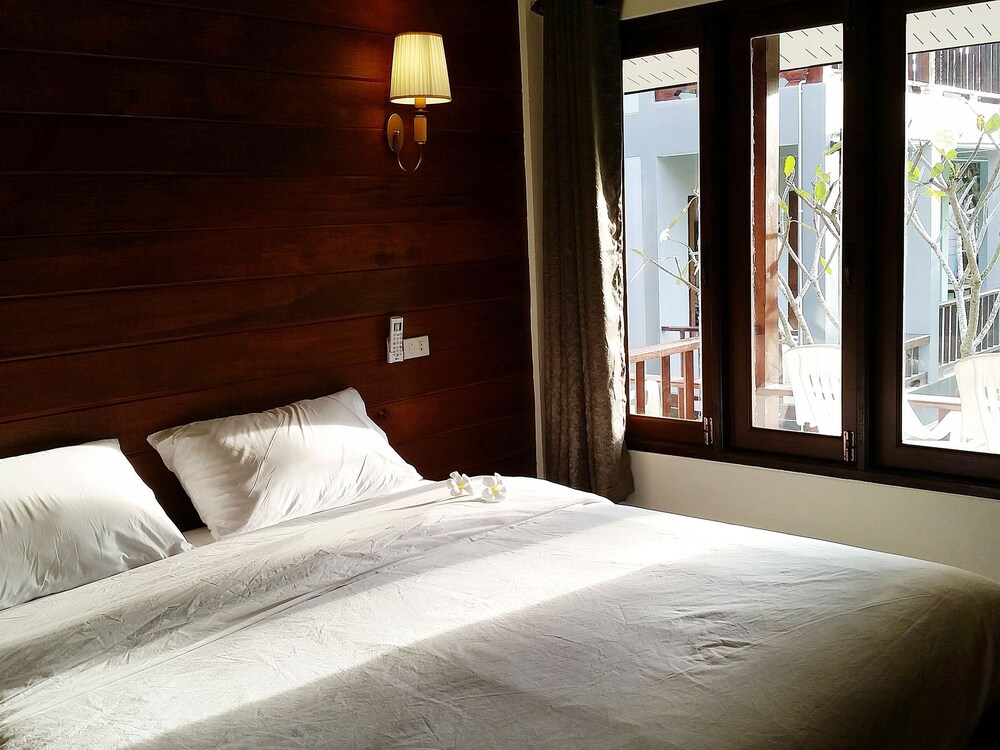 Lanta Thip House 18/58