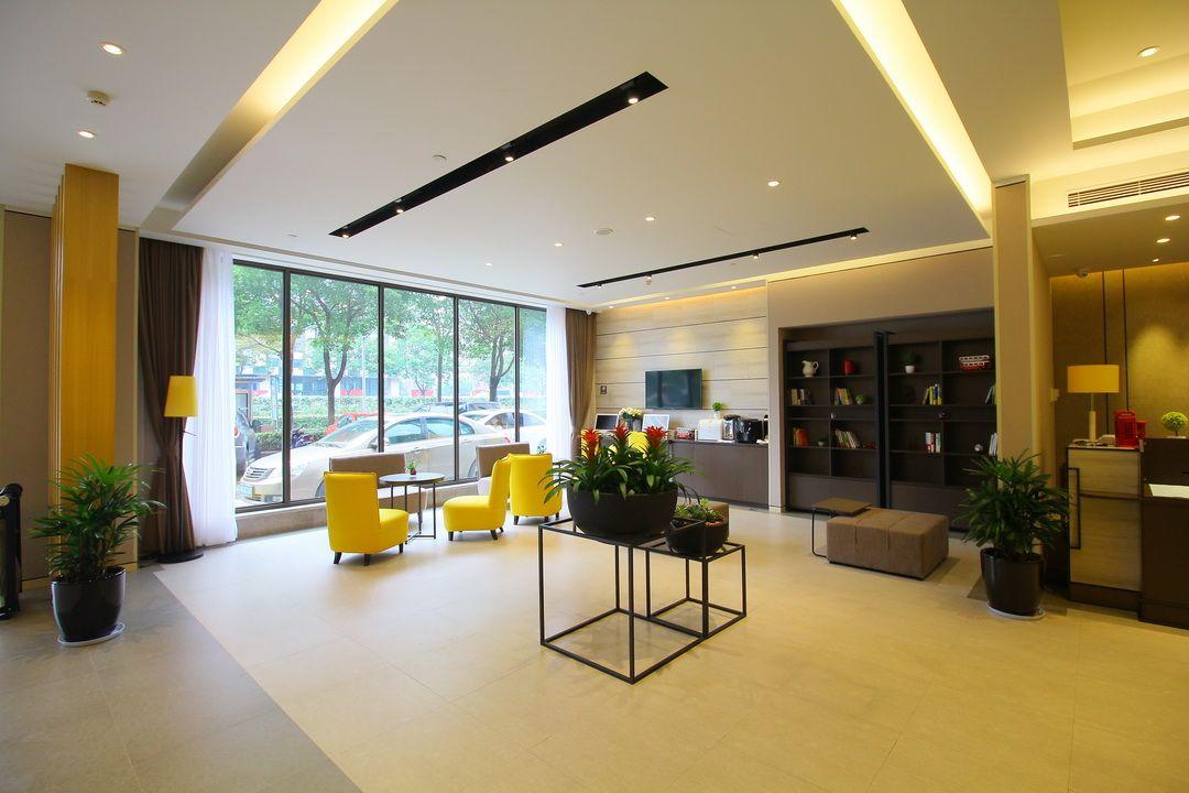 Homeinn Plus (Changzhou Dinosaur Park Wanda Plaza) 19/31