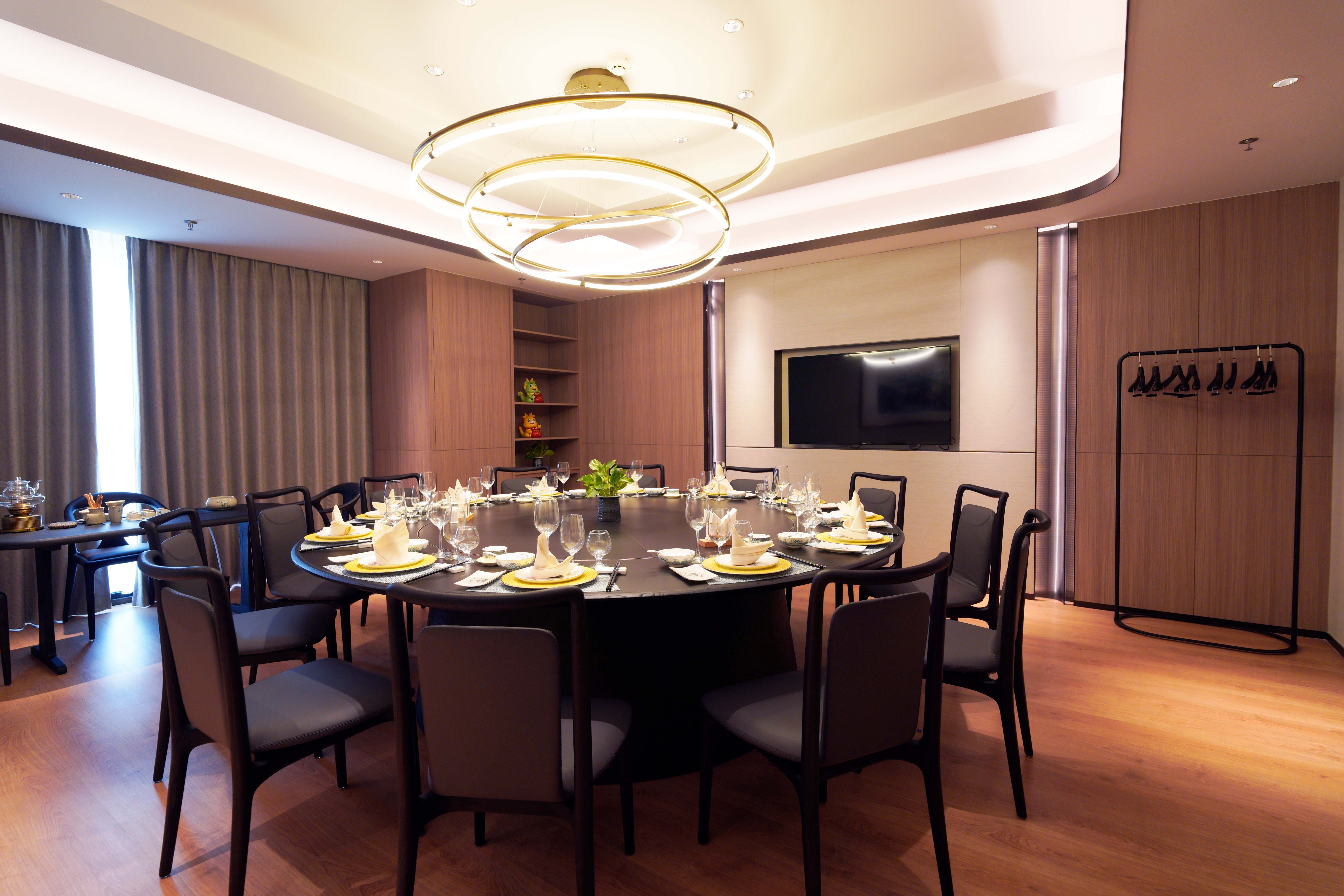 Holiday Inn Express Shantou Chenghai 40/48
