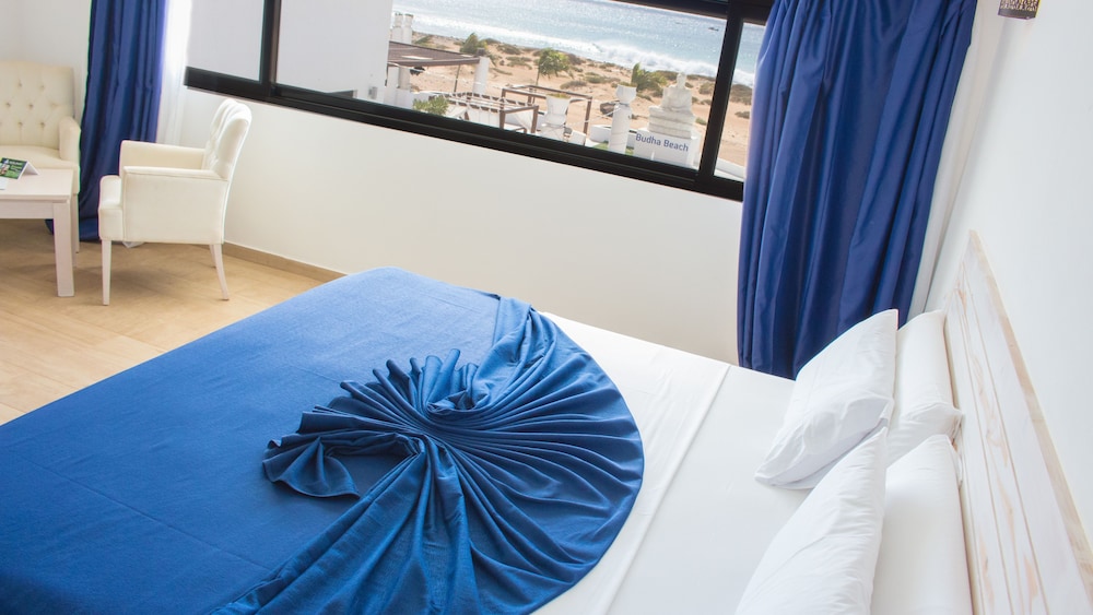 Hotel LIVVO Budha Beach 21/70