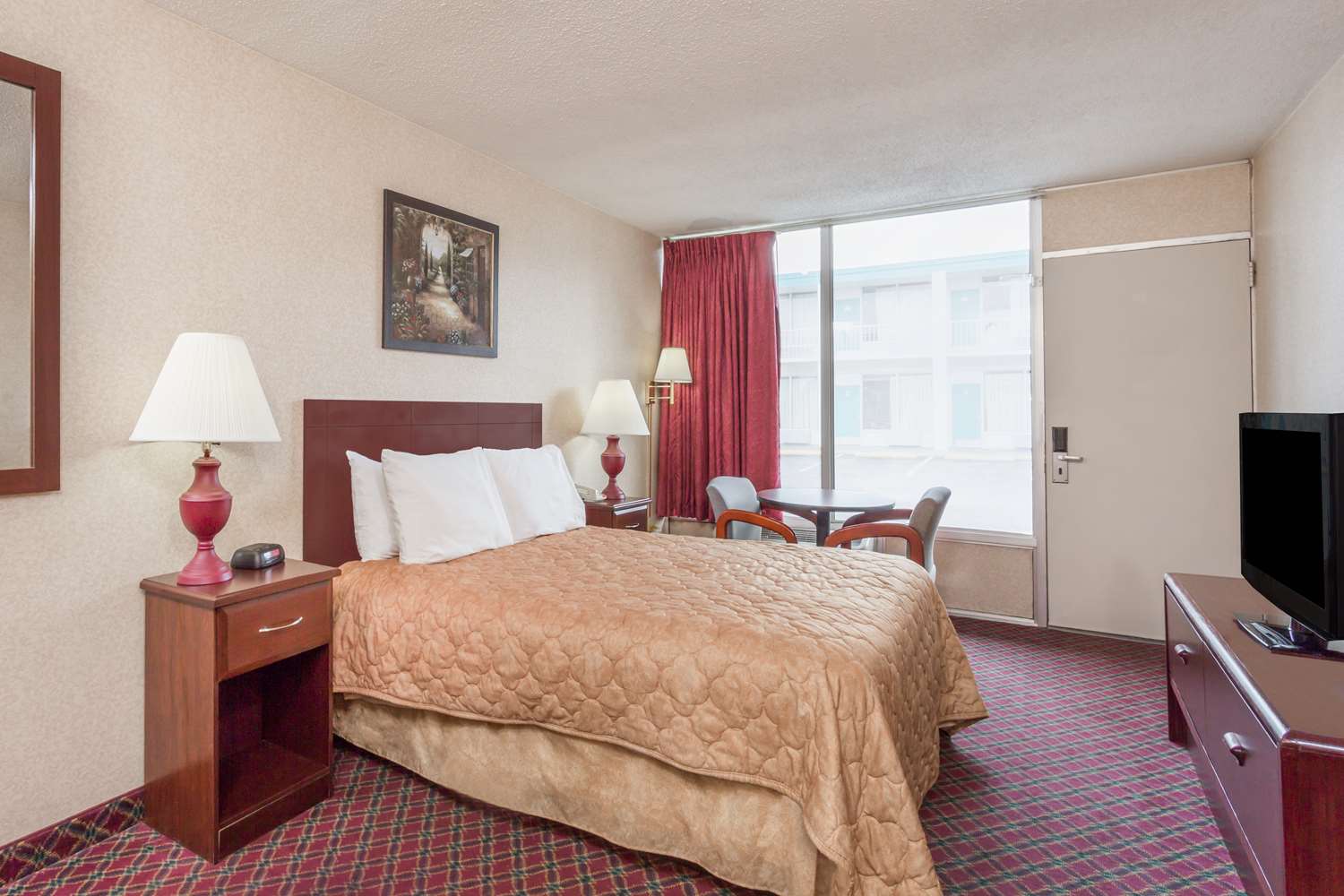 Ramada Limited Norfolk 8/16