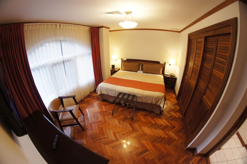 Aparthotel & Suites Villas Del Rio 10/50