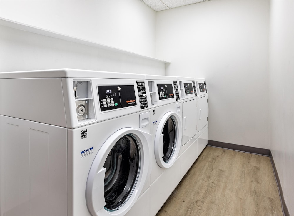 Hyatt Place Sacramento/Rancho Cordova 21/54