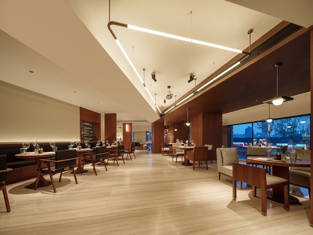 MaxX By Steigenberger Shanghai On the Bund 40/52