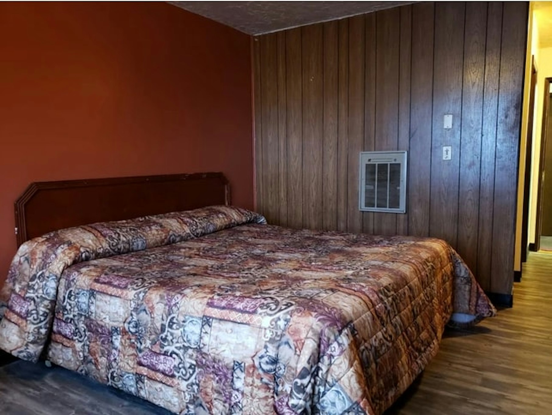 Queen Bed