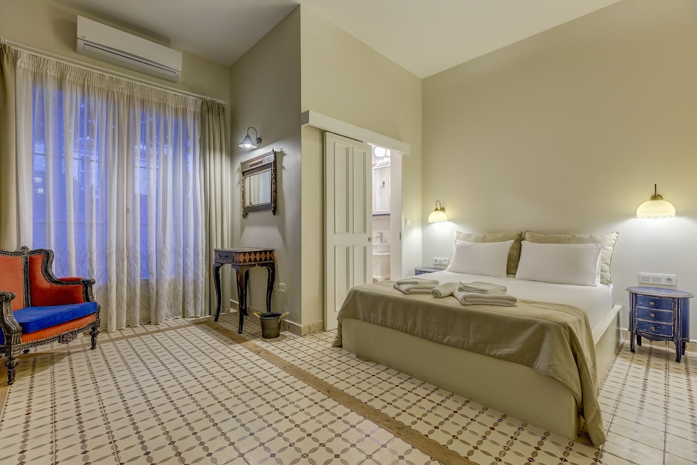 SUPERIOR, DOUBLE BED, TERRACE
