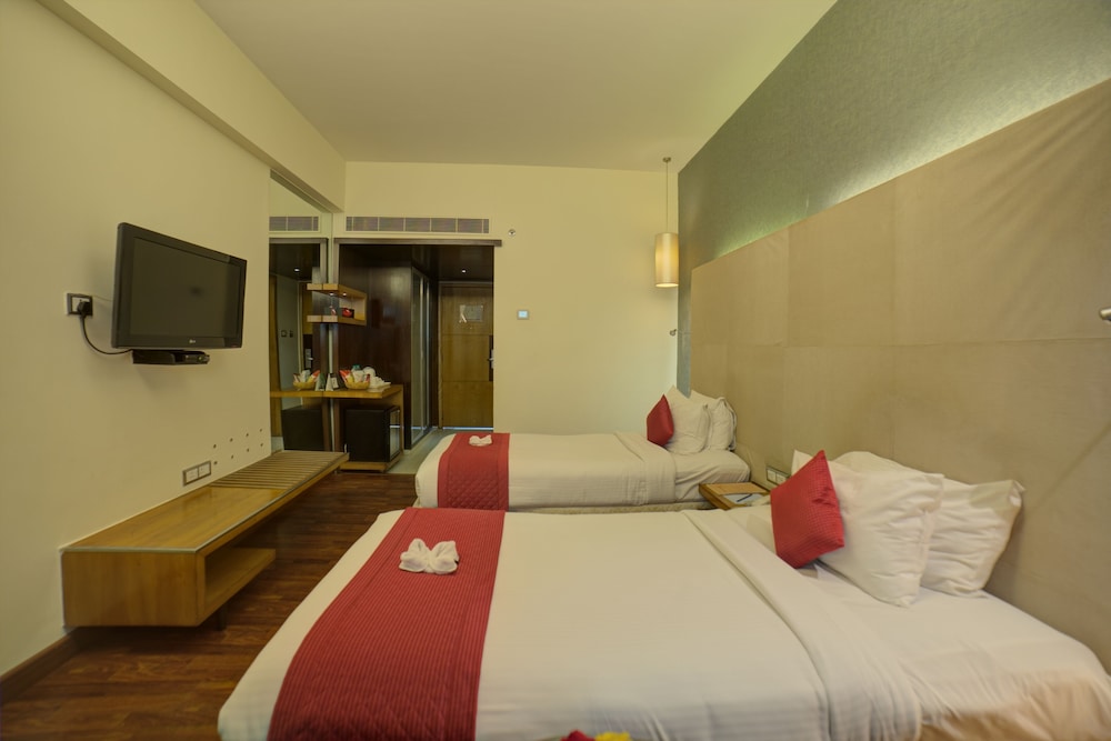 Goldfinch Hotel Mangaluru 12/60