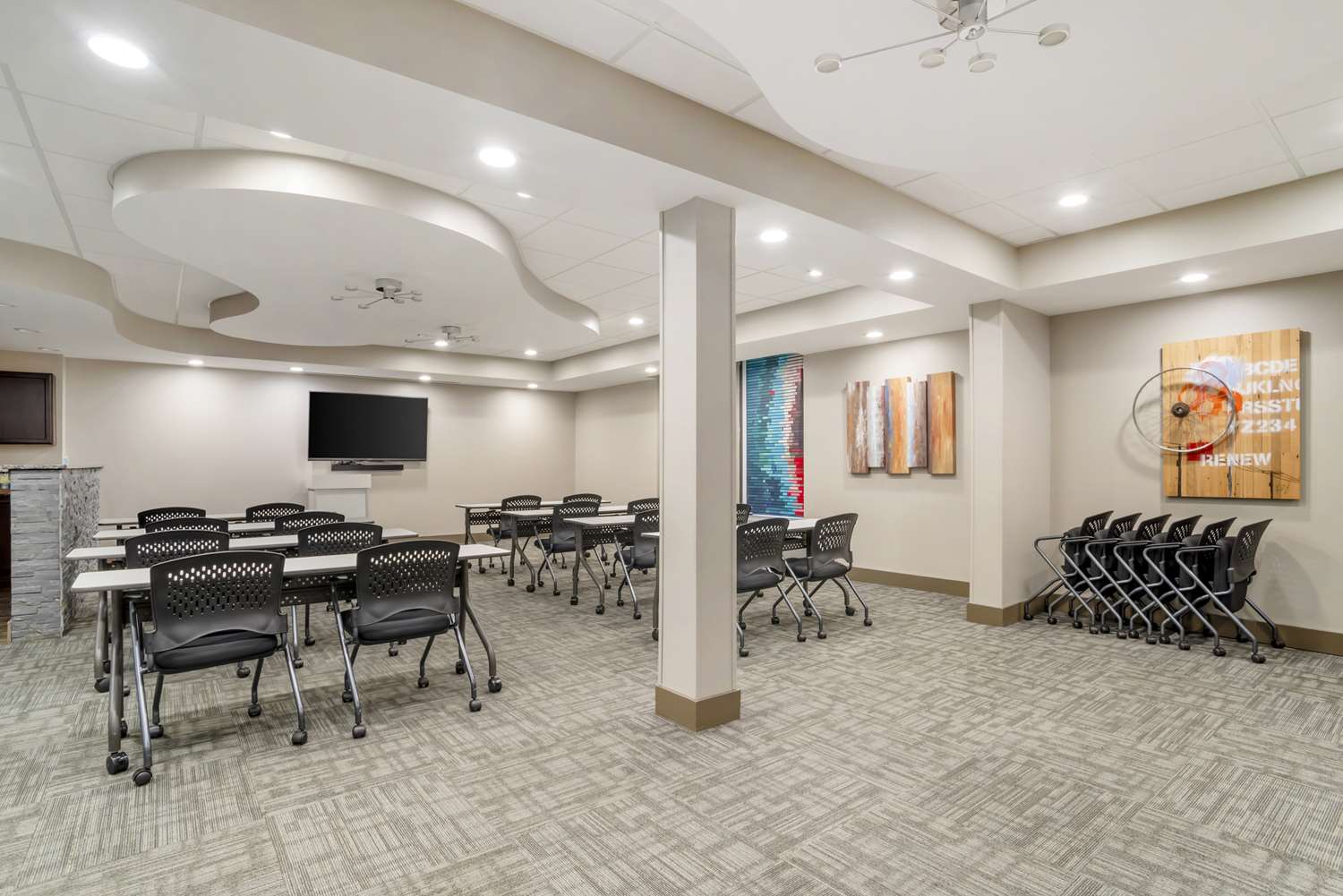 Best Western Plus Greenville I-385 Inn & Suites 51/53