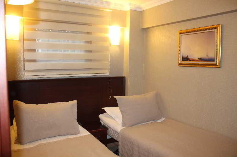 Regency World Suite 12/20