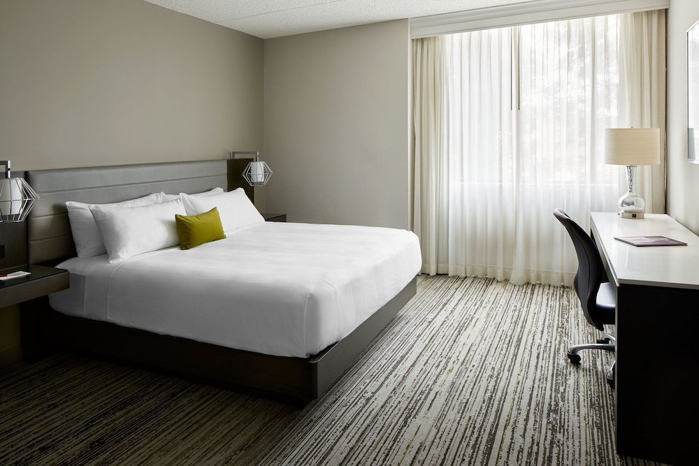 غرفة بسرير كينج لذوي الإعاقة