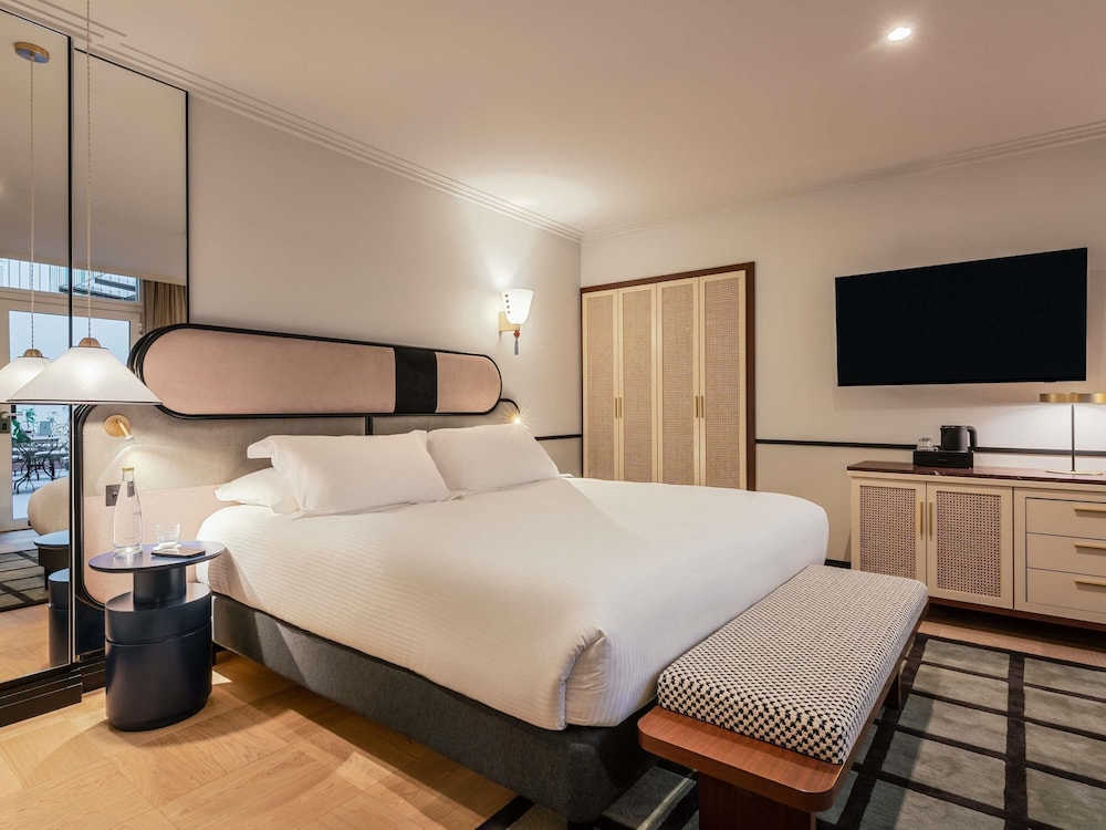 SUPERIOR, TWIN BEDS