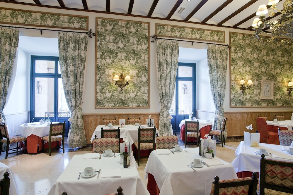 Parador De Lerma 35/50