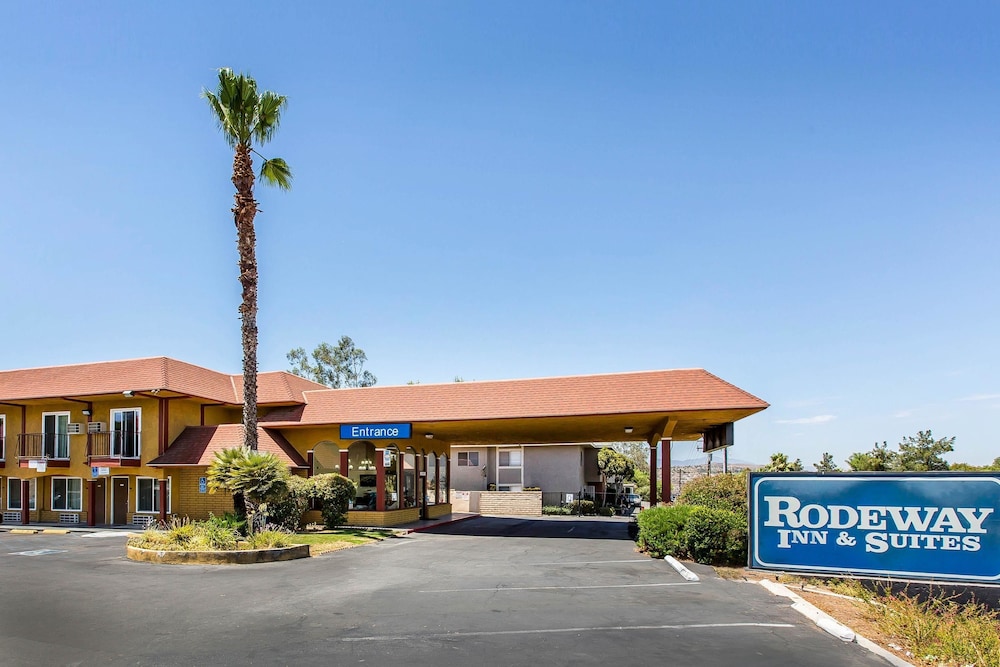 Rodeway Inn & Suites Canyon Lake Menifee West 3/62