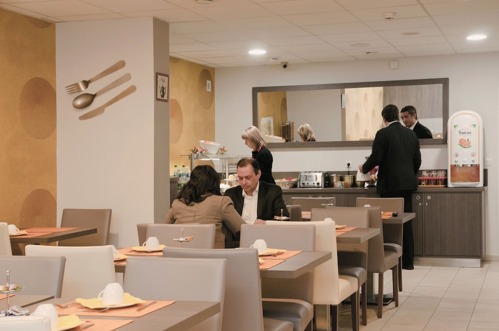 restaurant-cafeteria