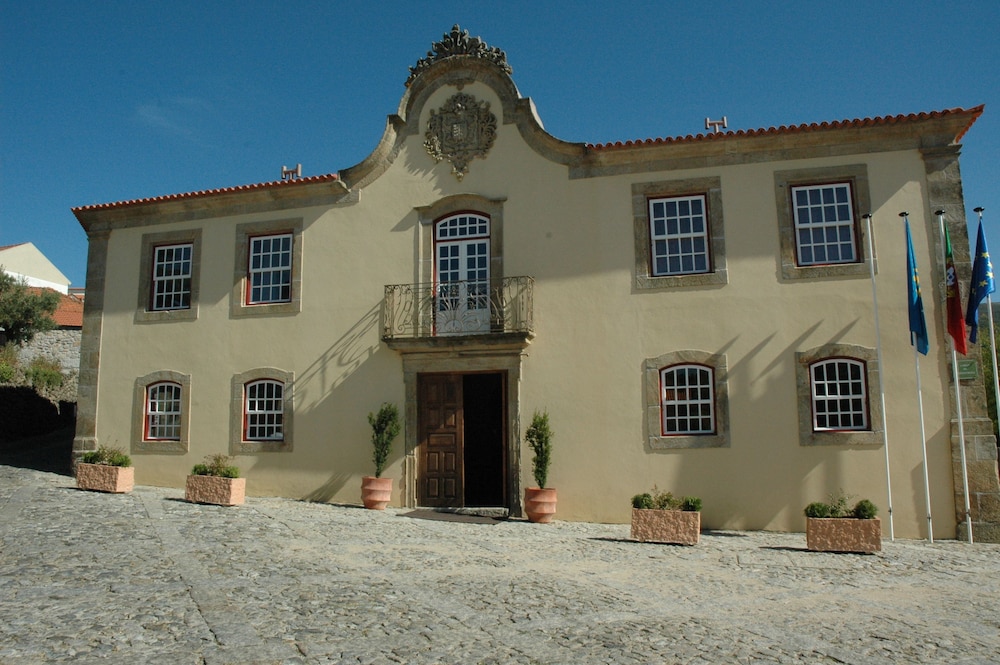 Inatel Linhares Da Beira 4/80