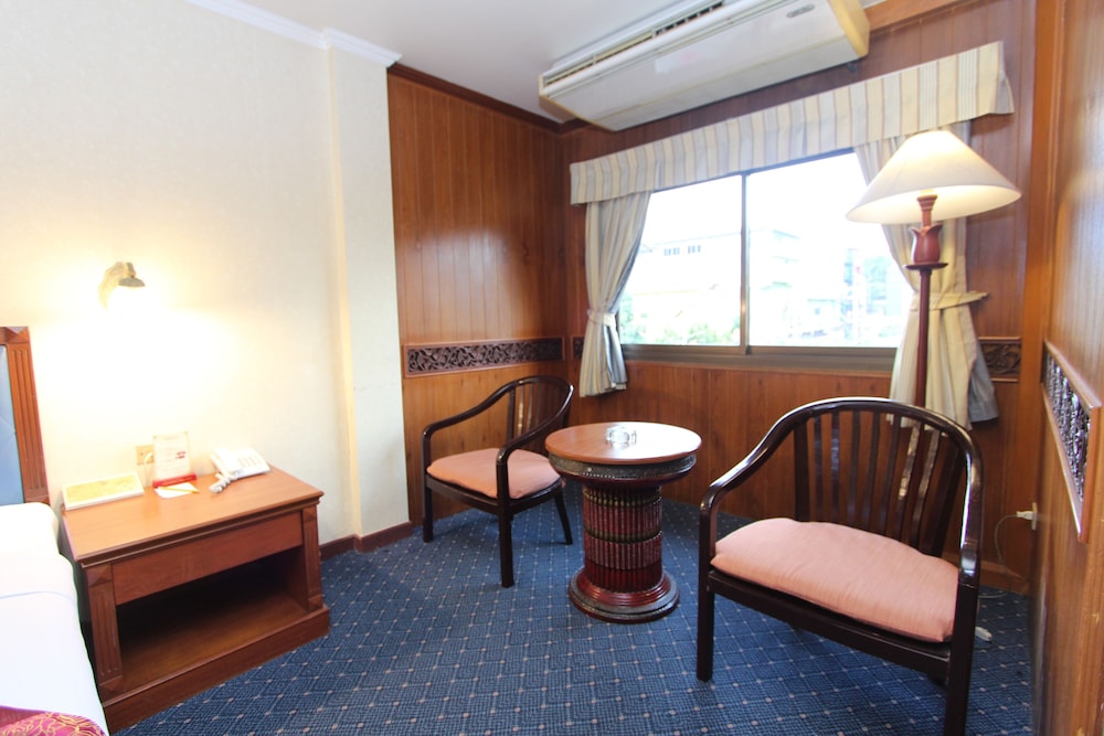 Sabai Inn 45/72