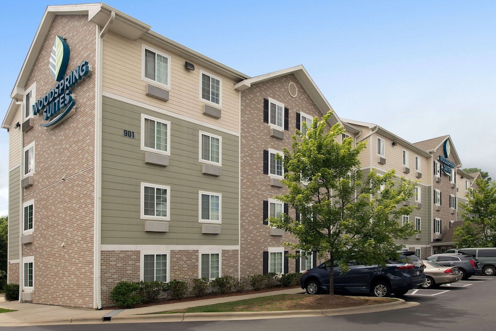 WoodSpring Suites Raleigh Apex 34/38