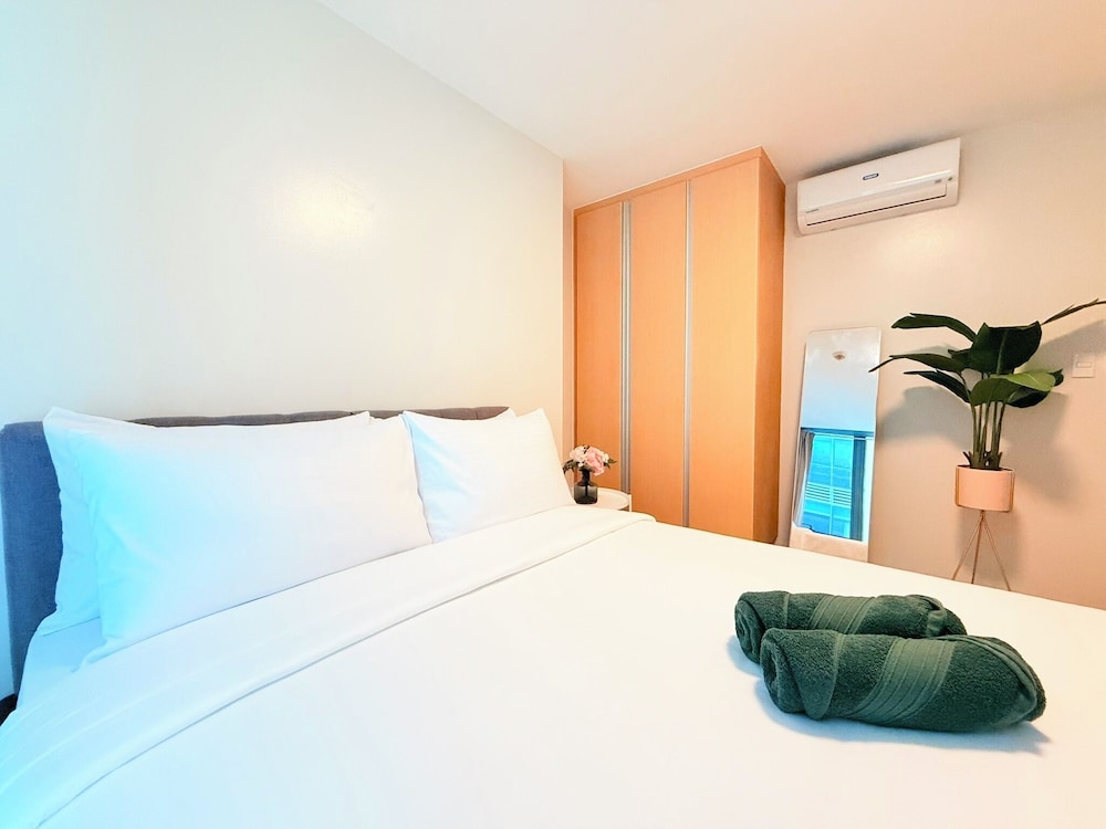 One Uptown Residence Bgc 38/50