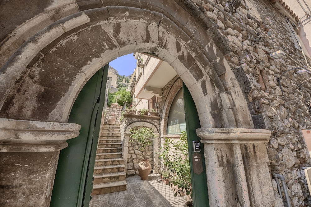 Relais 147 21/49